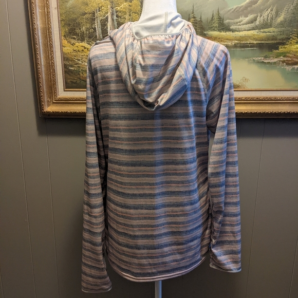 Patagonia Long Sleeve Hooded Top L - Picture 8 of 10